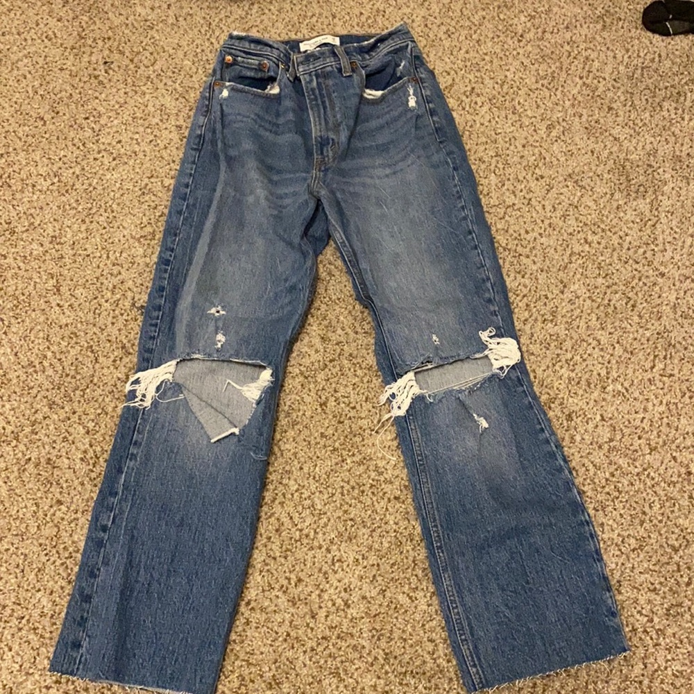 Abercrombie 90s Straight Ultra High Rise Jeans
